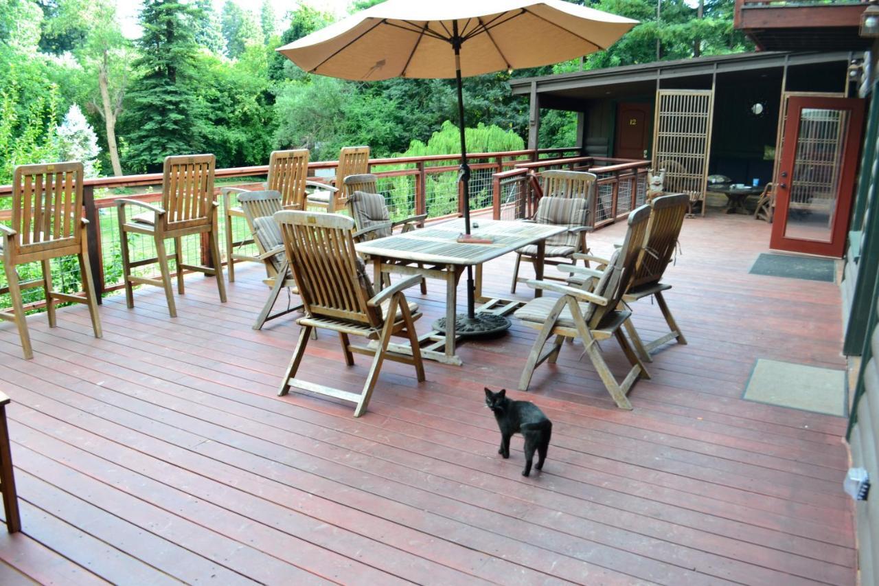 Guerneville Lodge المظهر الخارجي الصورة